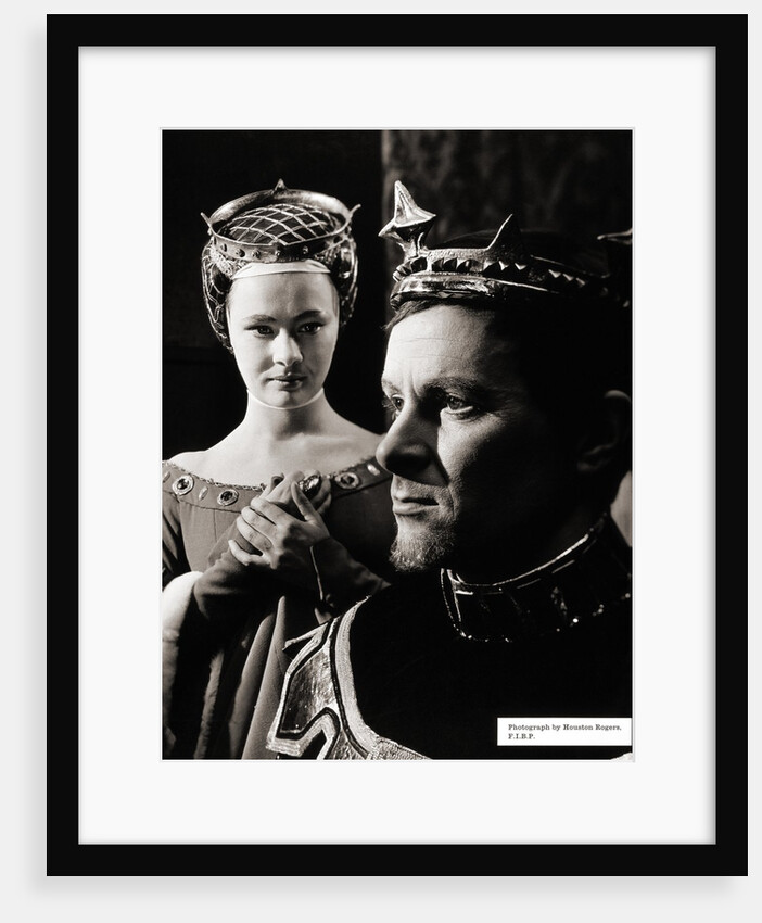Judi Dench and Alec McCowen in William Shakespeare's Richard II at the Old Vic Theatre by Houston Rogers