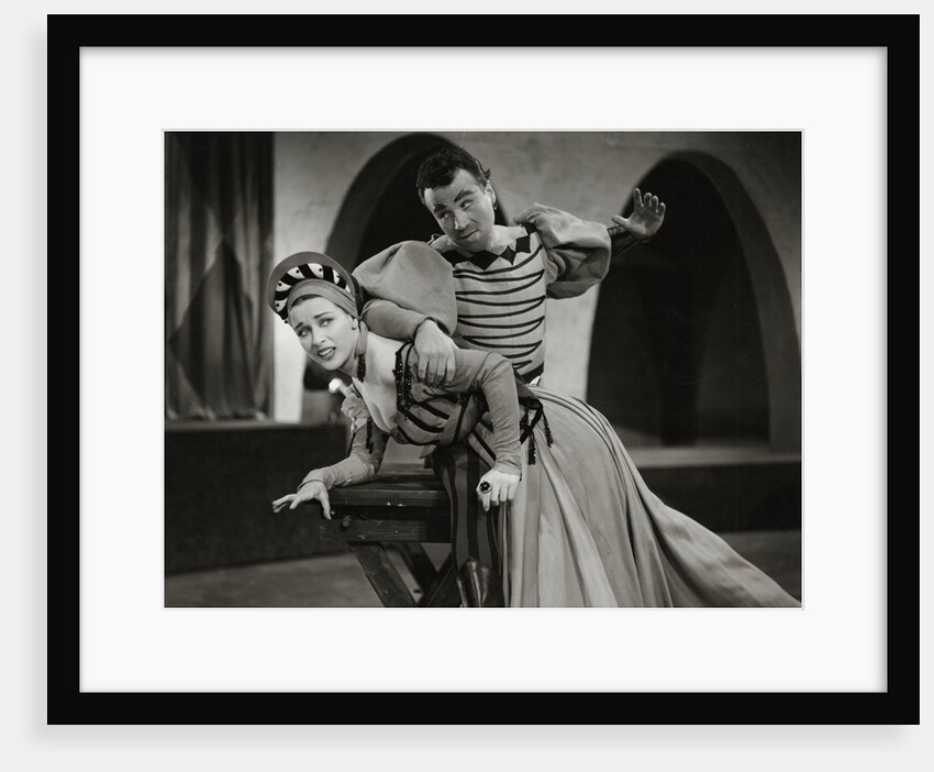 Bill Johnson and Patricia Morison in Cole Porter's Kiss me by Houston Rogers