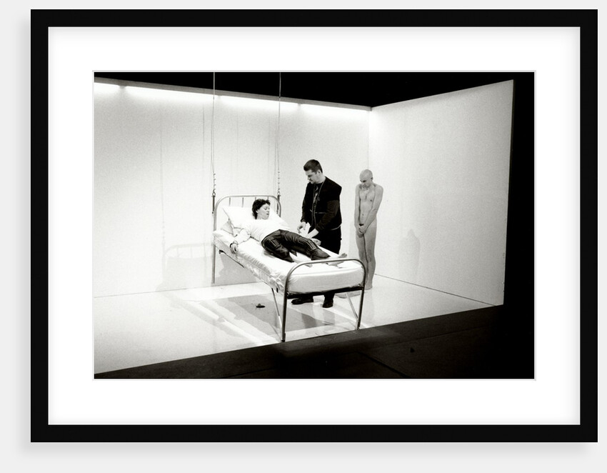 Sarah KaneÆs Cleansed at the Duke of York's Theatre by Graham Brandon