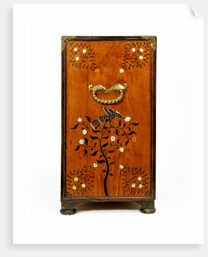 Chest of drawers by Unknown