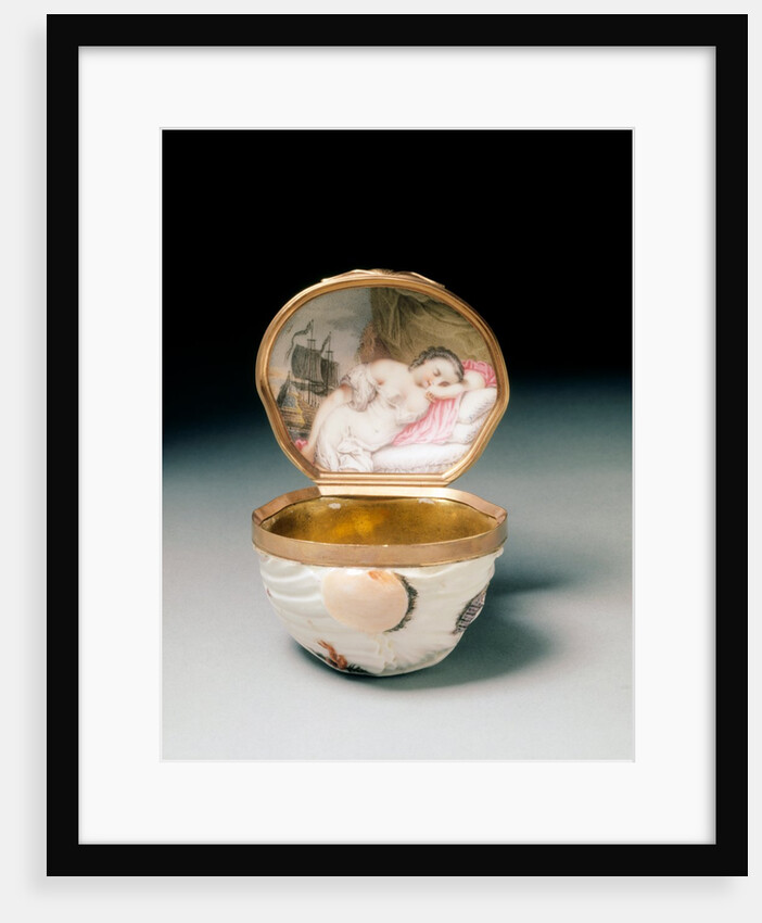 Seashell snuff box by Giuseppe Gricci & Giovanni Caselli