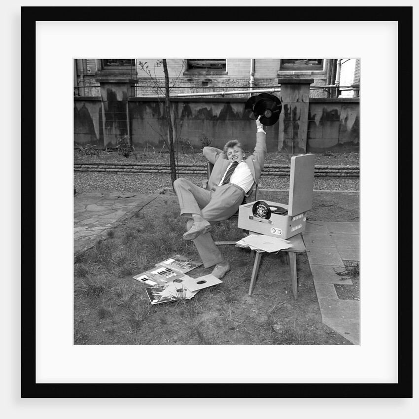 Tommy Steele enjoying before the BBC Radio Show by Harry Hammond