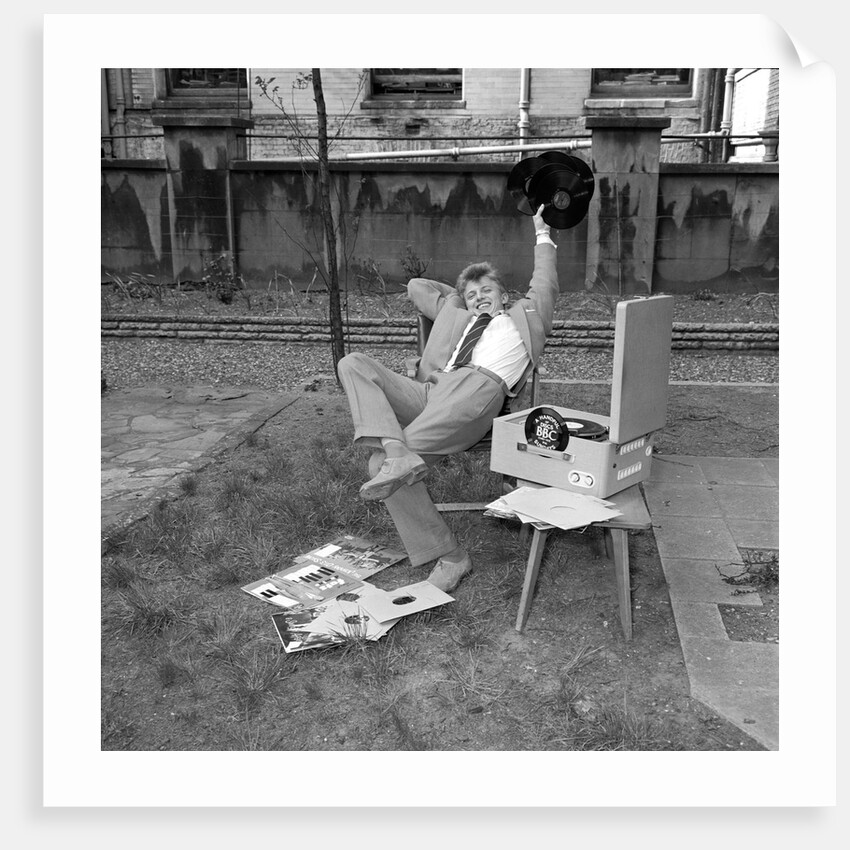 Tommy Steele enjoying before the BBC Radio Show by Harry Hammond