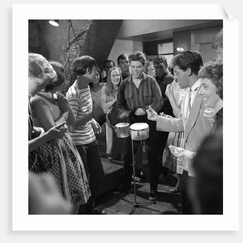 Cliff Richard filming Expresso Bongo by Harry Hammond