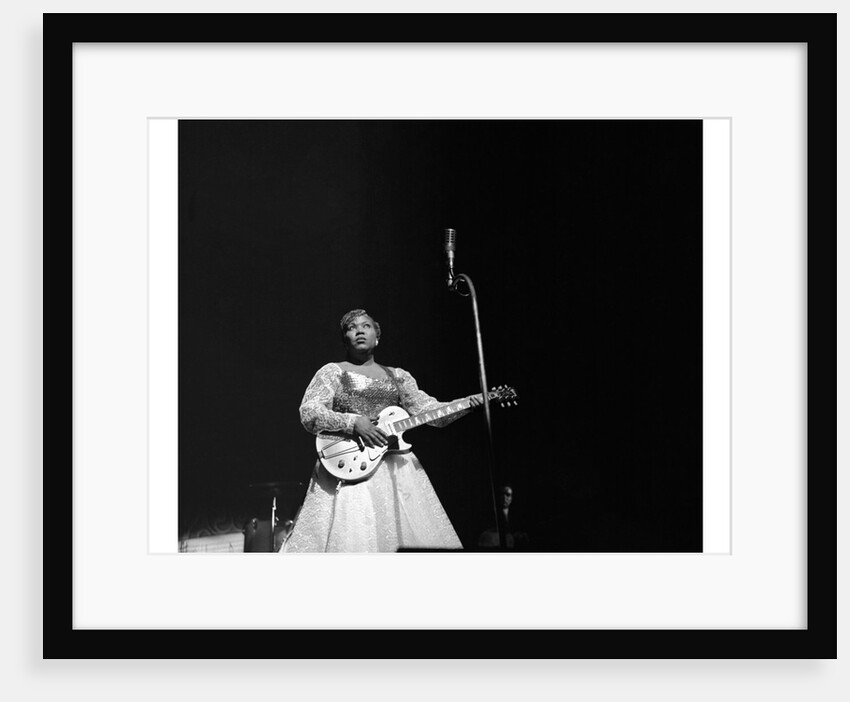 Sister Rosetta Tharp on stage at the Drury Lane Theatre by Harry Hammond