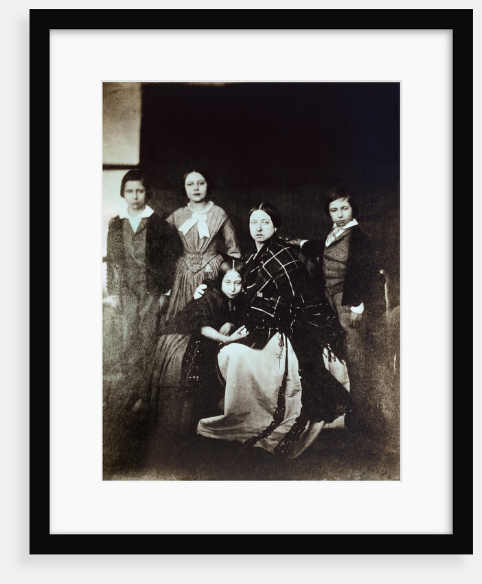 Prince of Wales, Princess Royal, Princess Alice, Queen Victoria and Prince Alfred by Roger Fenton