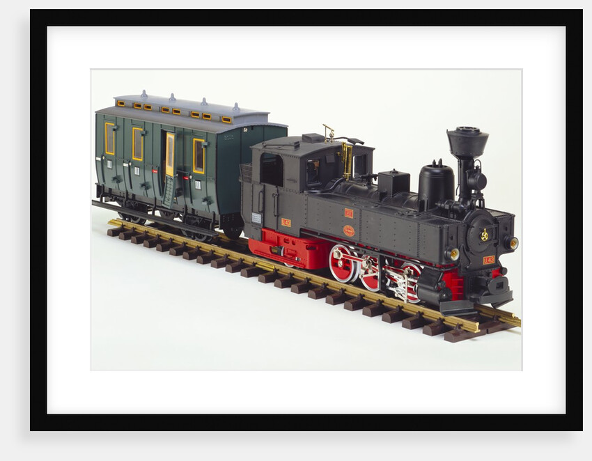 Toy train by Ernst Paul Lehmann