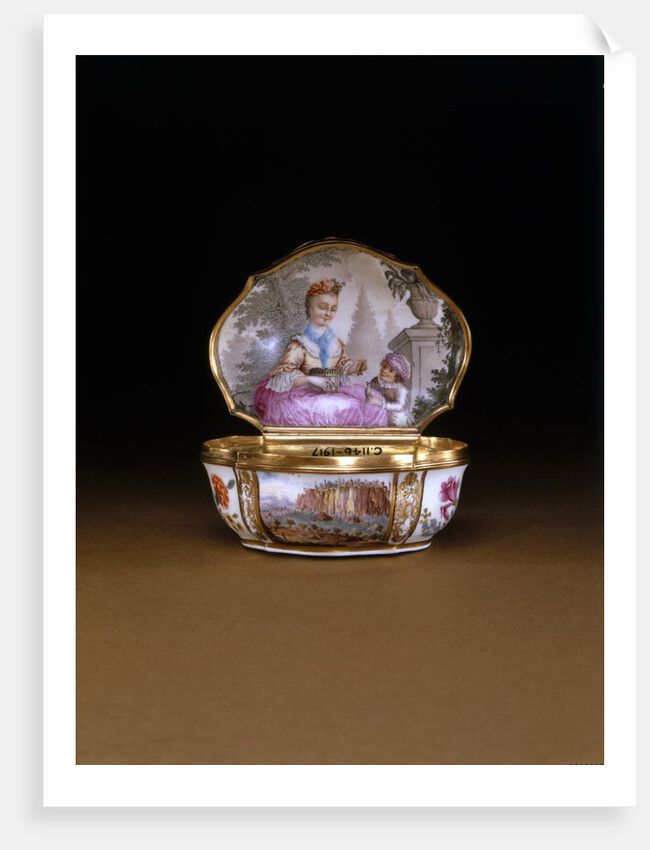 Snuff Box by Unknown