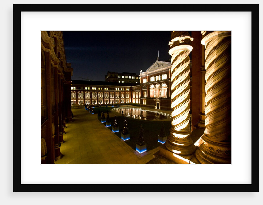 V&A Museum, John Madejski Garden by V&A Photography Stuido