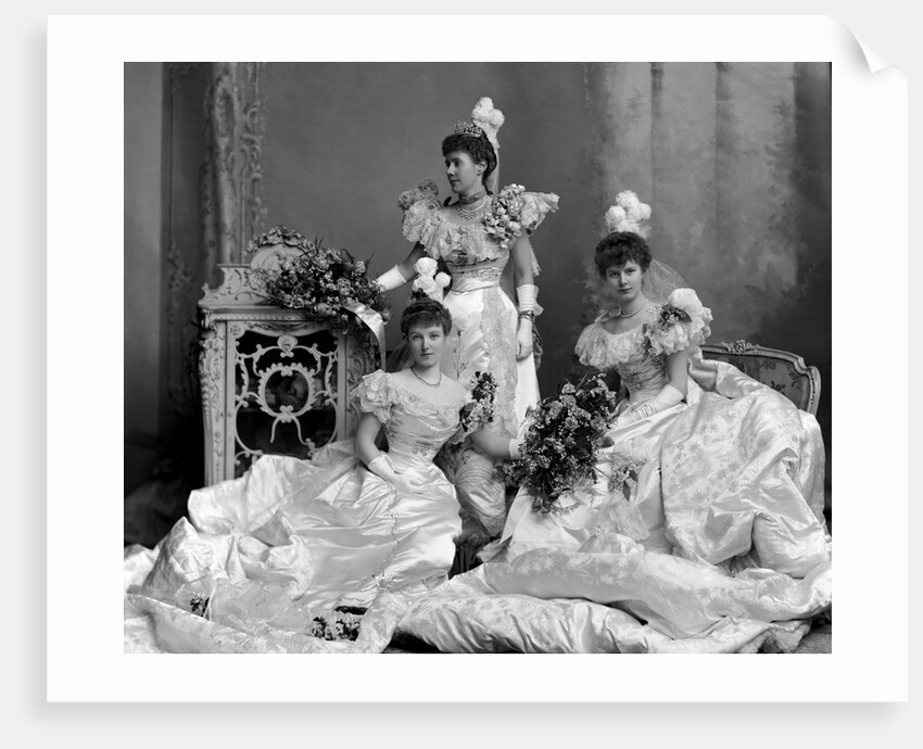 Lady Belhaven and Stenton with her daughters by Lafayette Portrait Studios