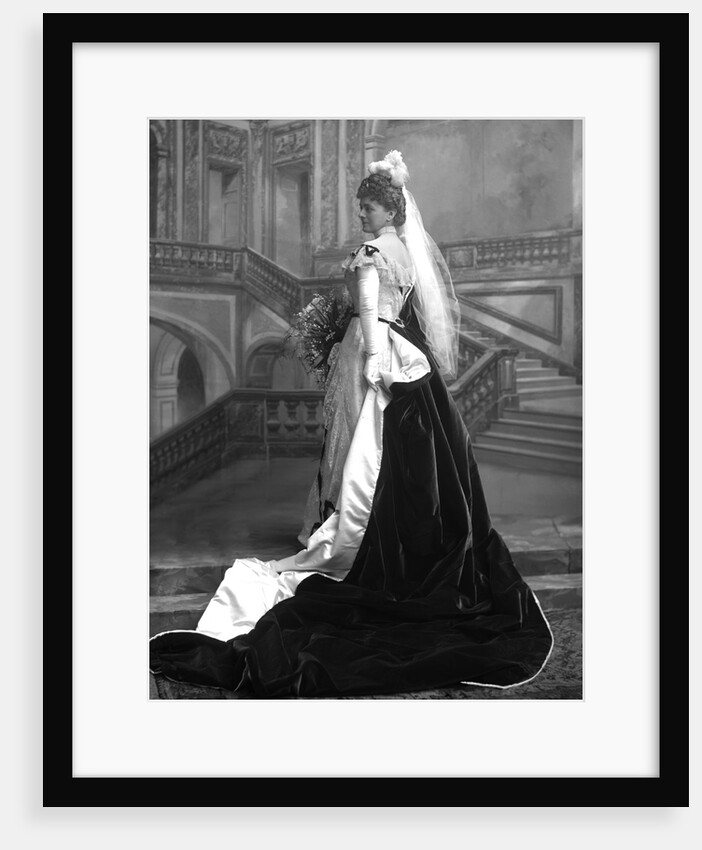 Lady Barbara Sidgreaves by Lafayette Portrait Studios