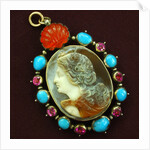 Cameo pendant by Stuart Cox