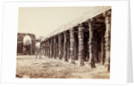 Colonnade of Hindoo Pillars at the Kutub by Samuel Bourne