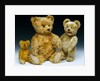 Three teddy bears by Shuco