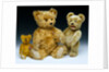 Three teddy bears by Shuco