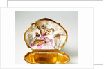 Snuff box by Unknown