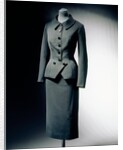 Tailored suit by Michael Donéllan