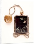 Inro depicting birds in flight over the sea by Shibayama