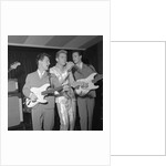 Shane Fenton, aka Alvin Stardust, with backing group The Fentones by Harry Hammond