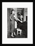 Shirley Bassey with Johnny Franz by Harry Hammond